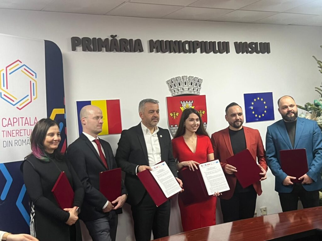 Primăria Vaslui a semnat acordul de cooperare pentru ca municipiul să devină Capitala Tineretului din România în anul 2025